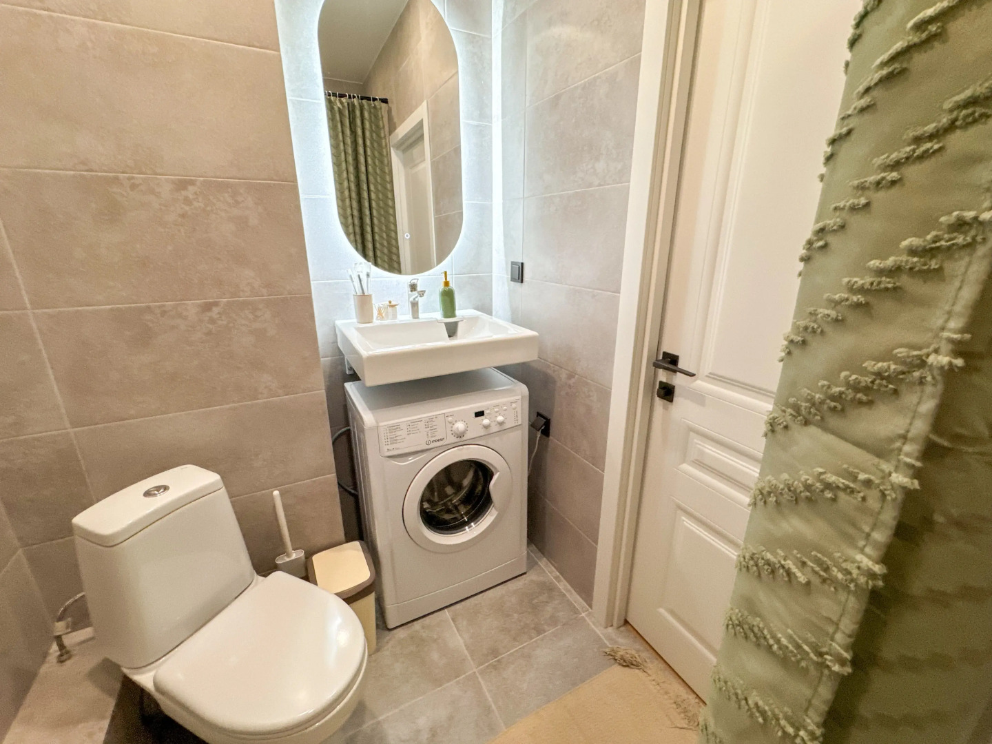 Квартира Грин-стильная дизайнерская в ЖК Самолет