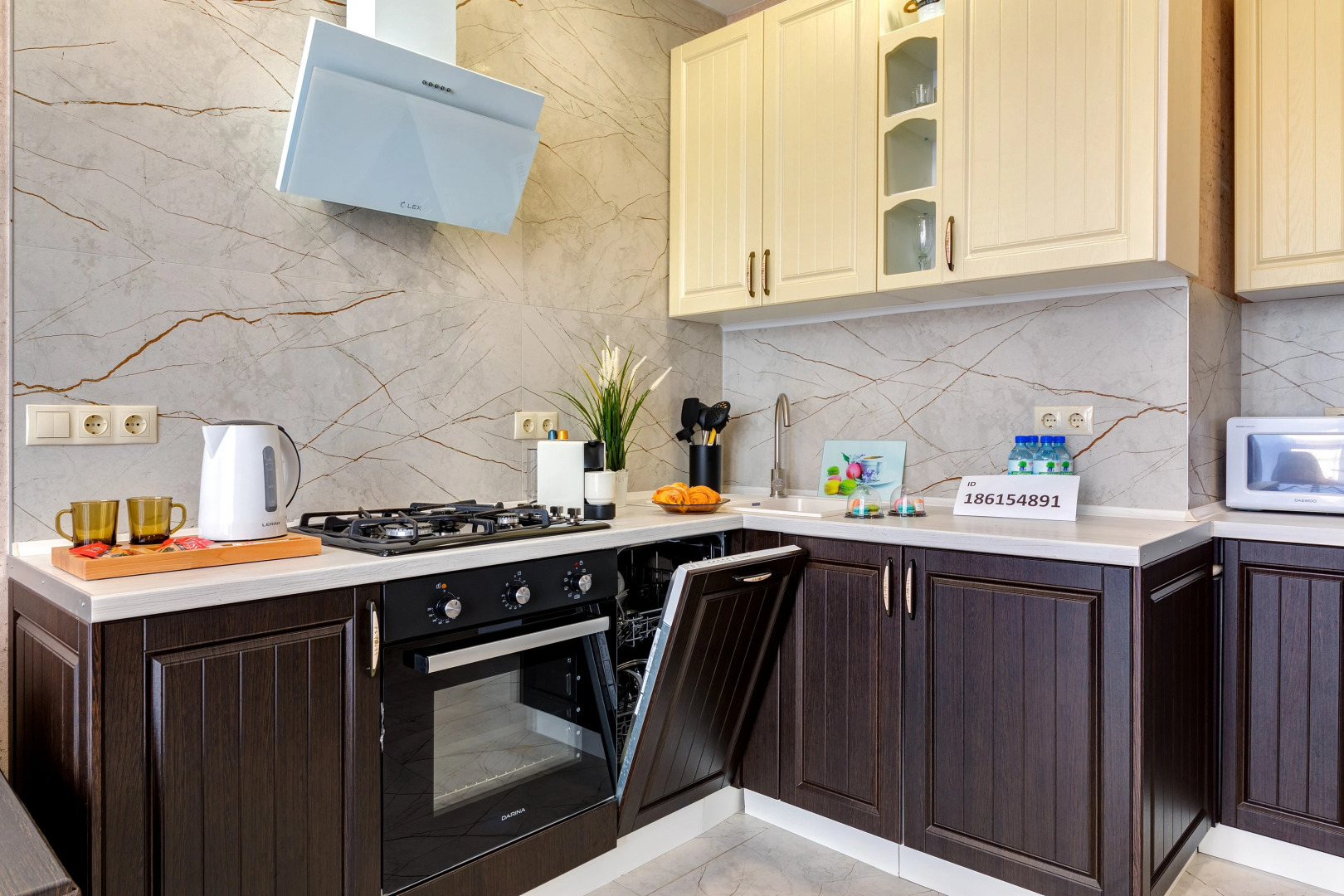 Апартаменты с балконом и видом на горы Sea Breeze & SPA