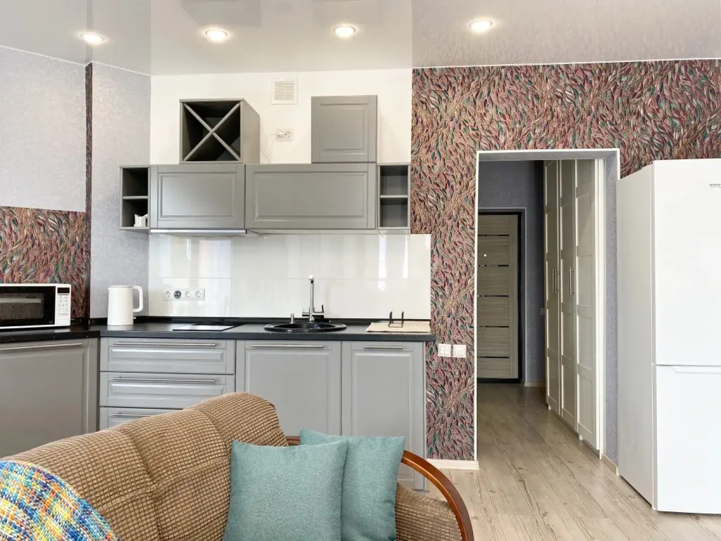 Квартира у Моря с Бассейном