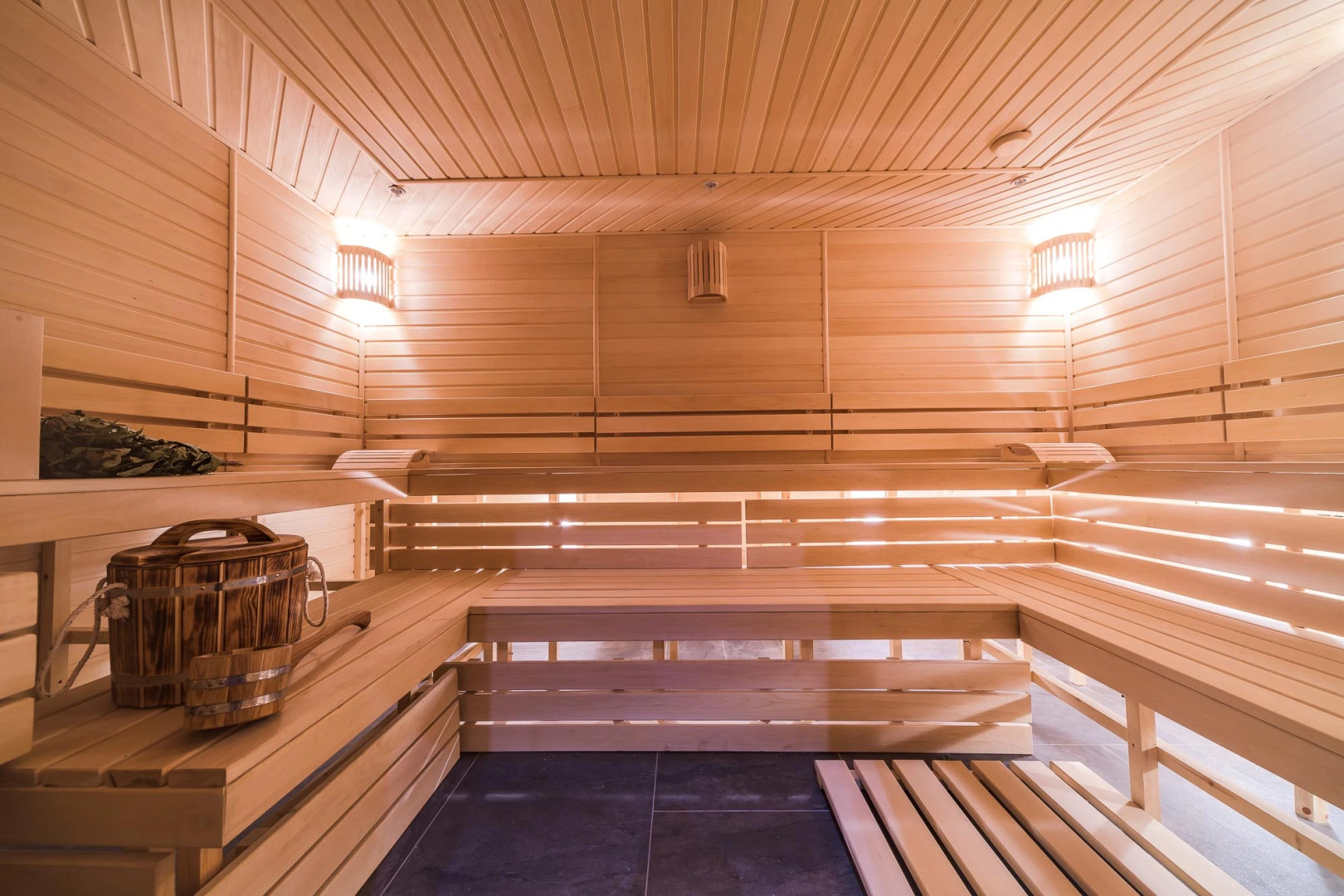 Отель ЛОО-АРЕНА