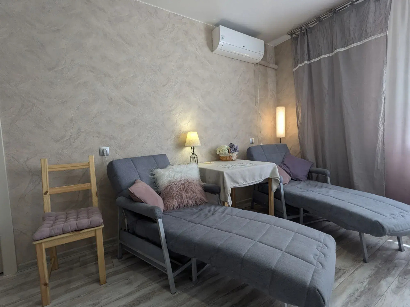 Квартира с Большой Кухней-гостиной