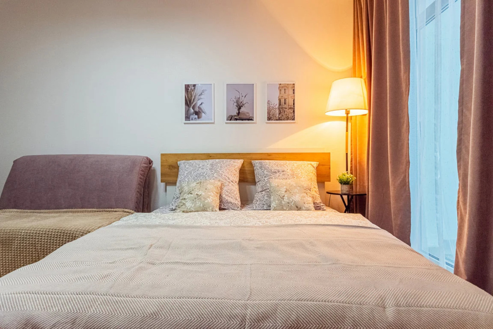 Квартира Сеть Апартаментов ЧемодаНН на 6 этаже с Красивым Видом