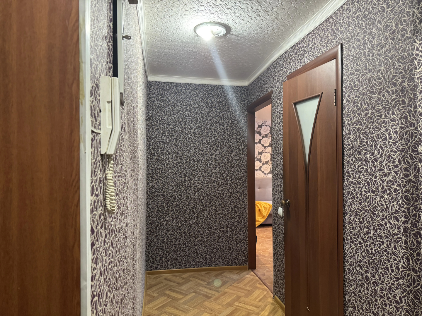Квартира Кировград Центр на Свердлова 53 с Балконом