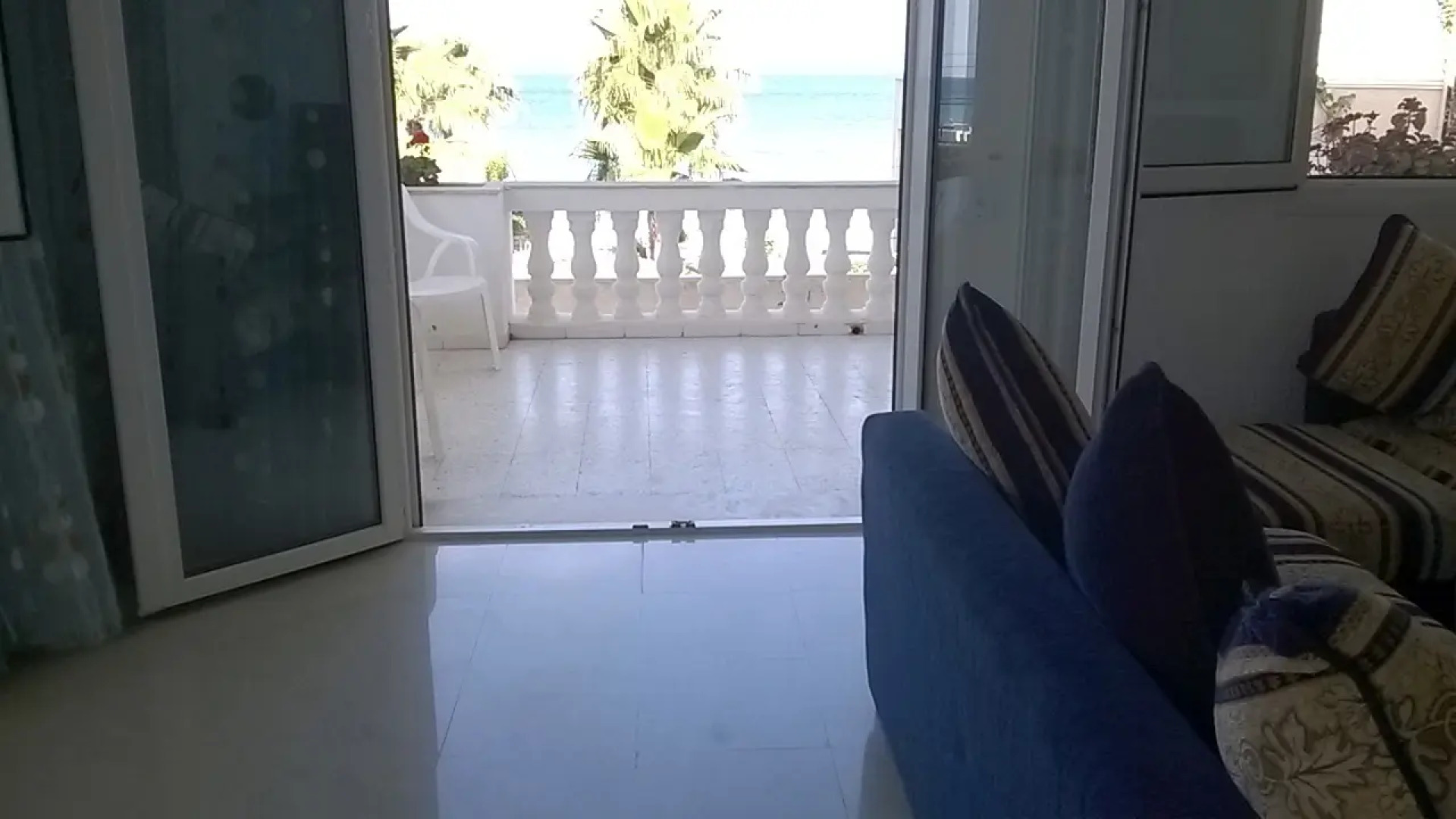 Вилла Азаиза