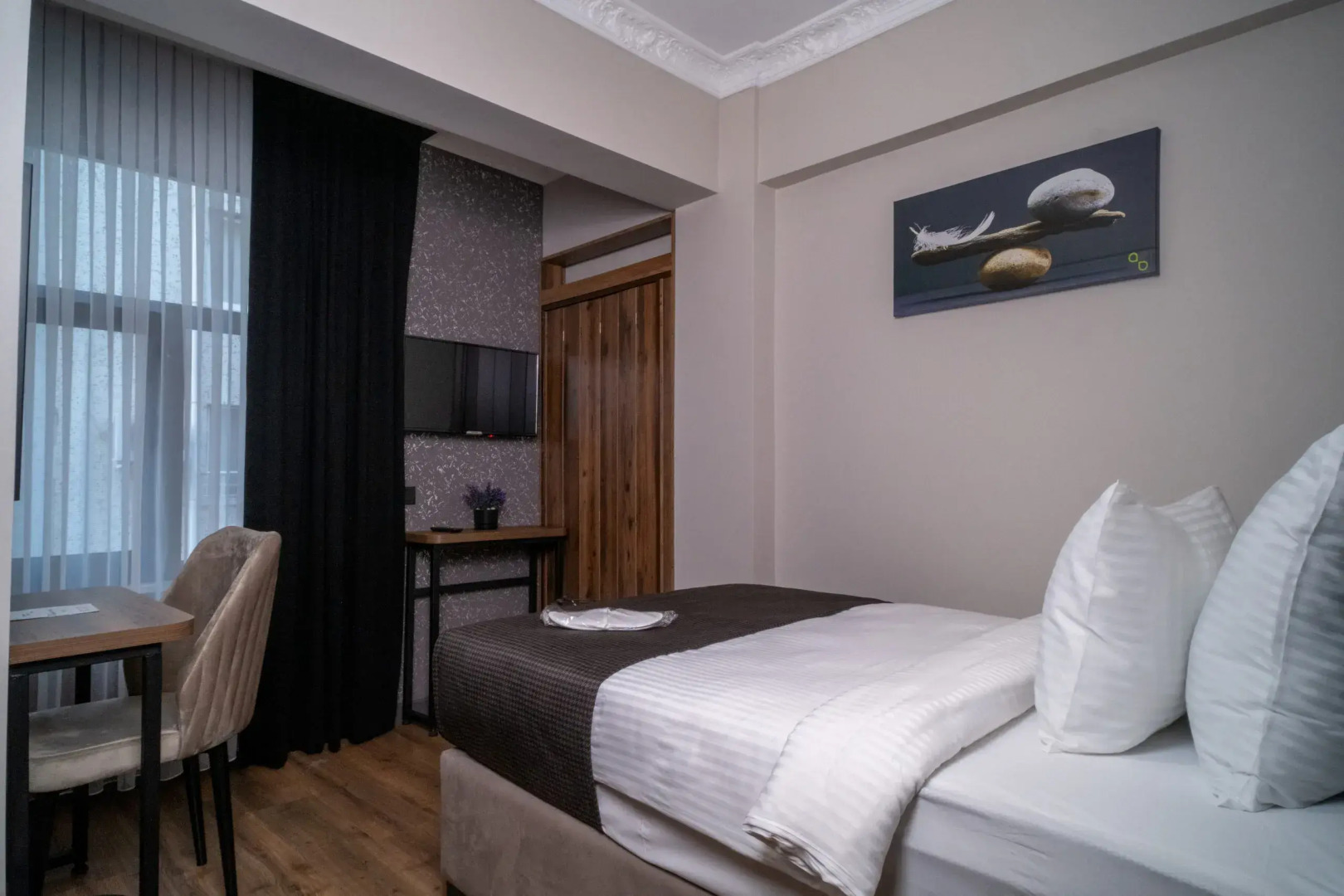 Отель Grand Clover