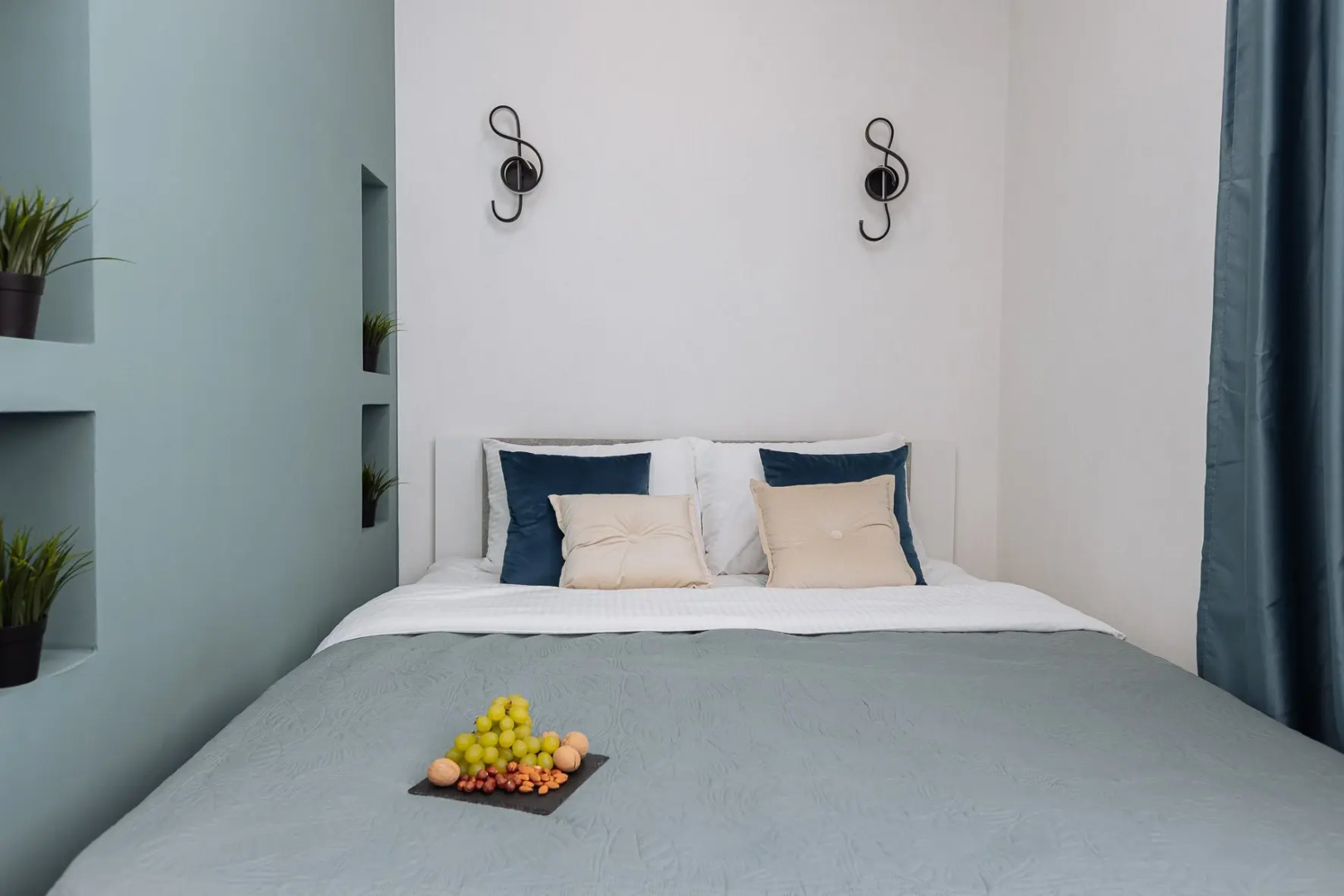 Апартаменты Елизаветинская 8