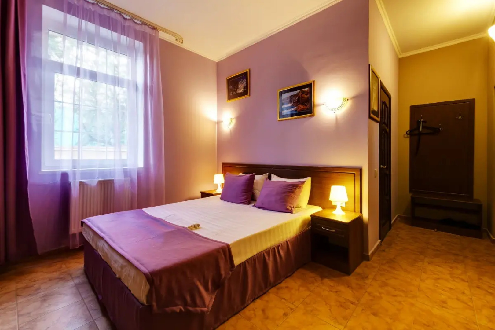 Отель Мартон Пашковский