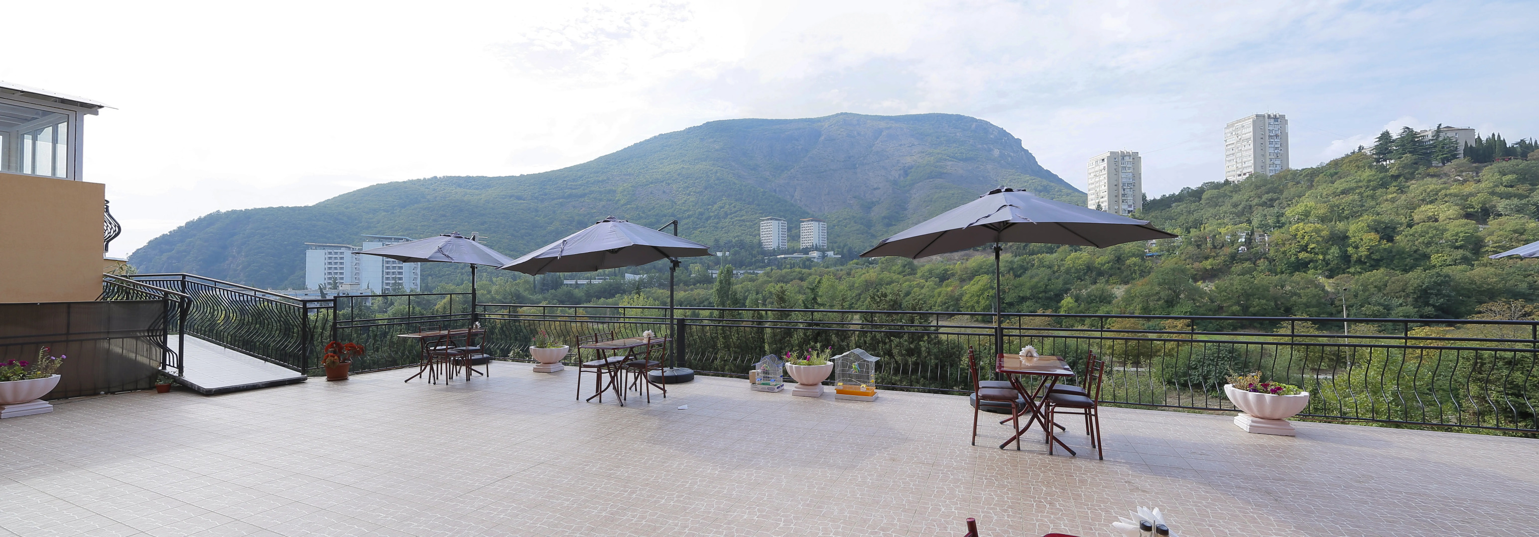 Flamingo Hotel Partenit