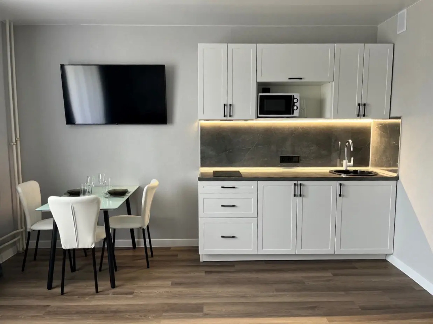 Квартира в центре города на берегу реки