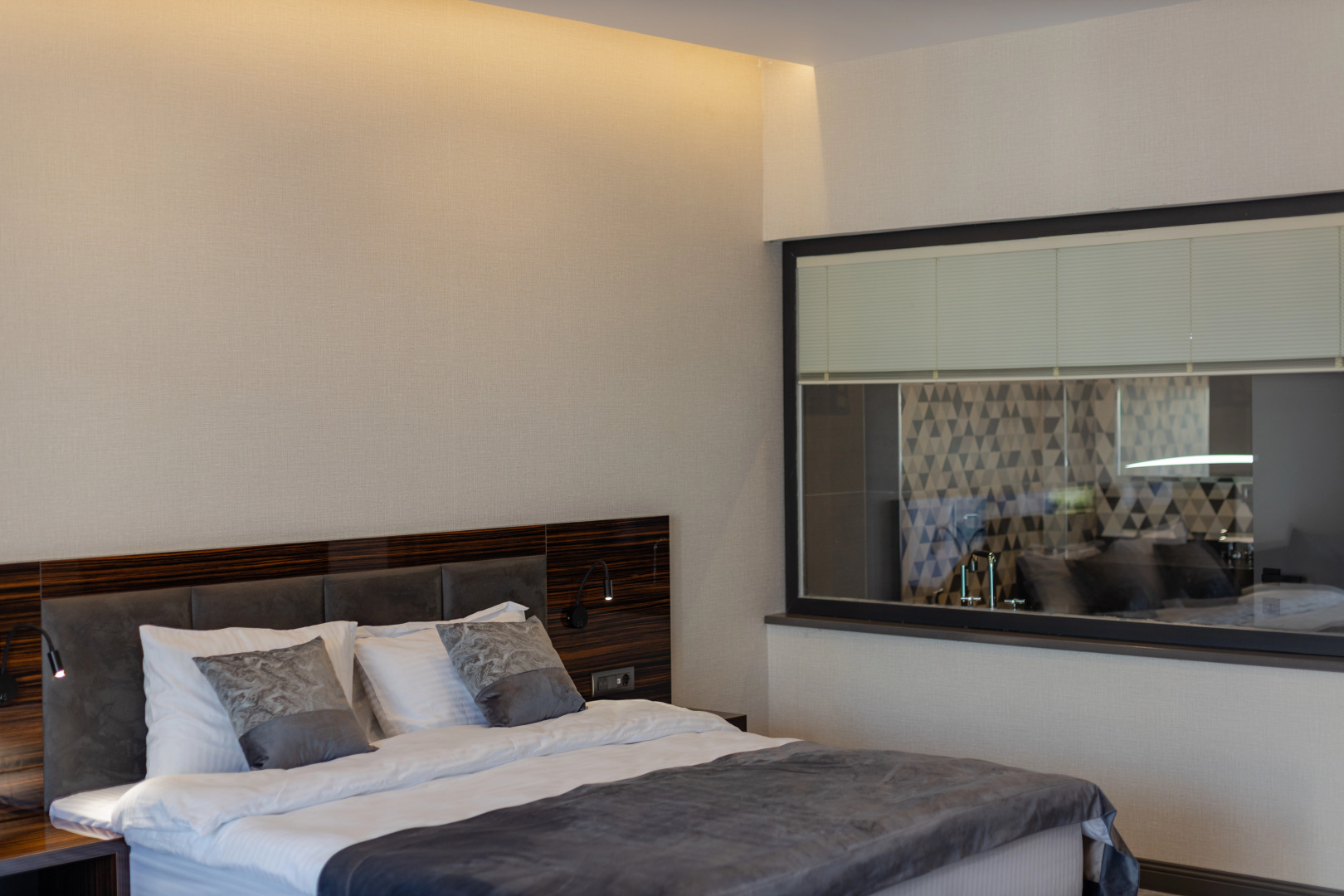 Отель Monarch Batumi