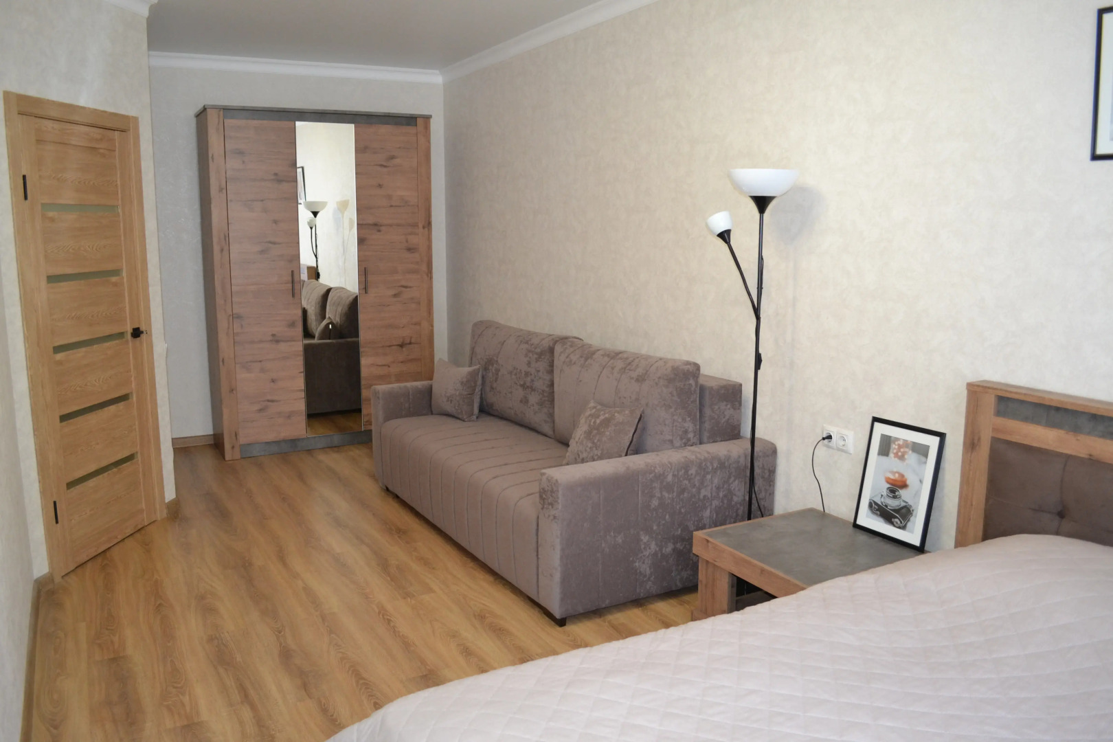 Апартаменты Квартира на Российском