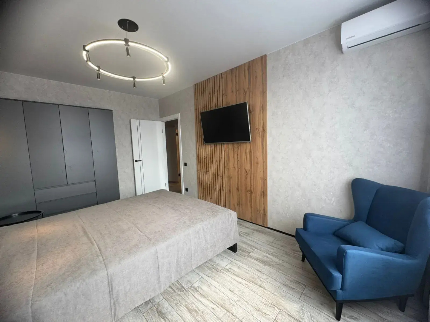 Апартаменты Дизайнерская евродвушка Район Грин Хауз