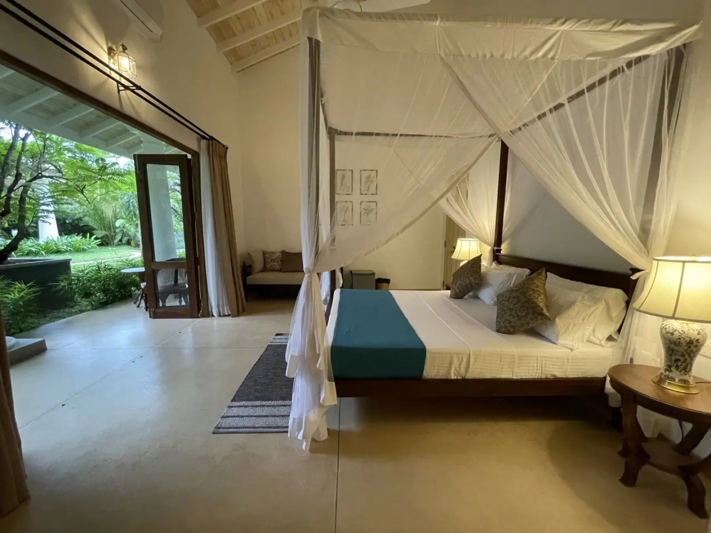 Вилла Claire Villa by Younger Villas & Resorts