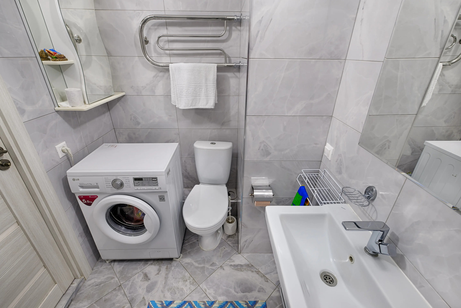 Апартаменты Изюмская Недалеко от Метро 1