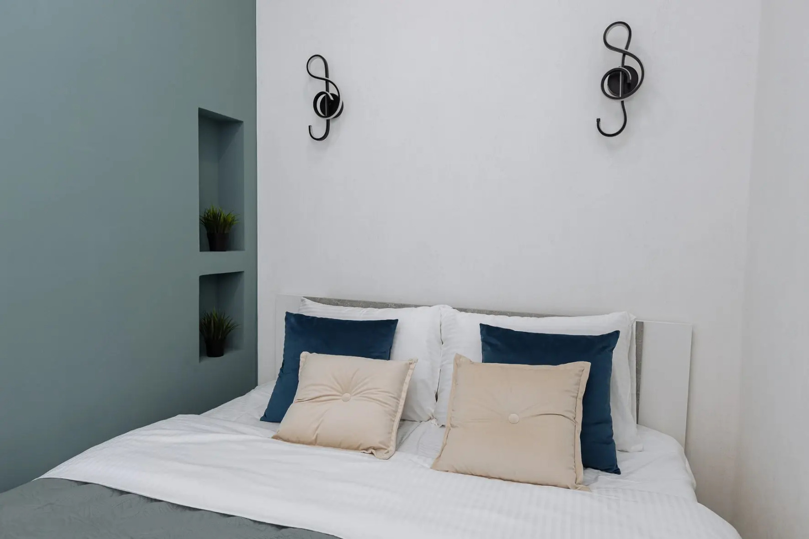 Апартаменты Елизаветинская 8