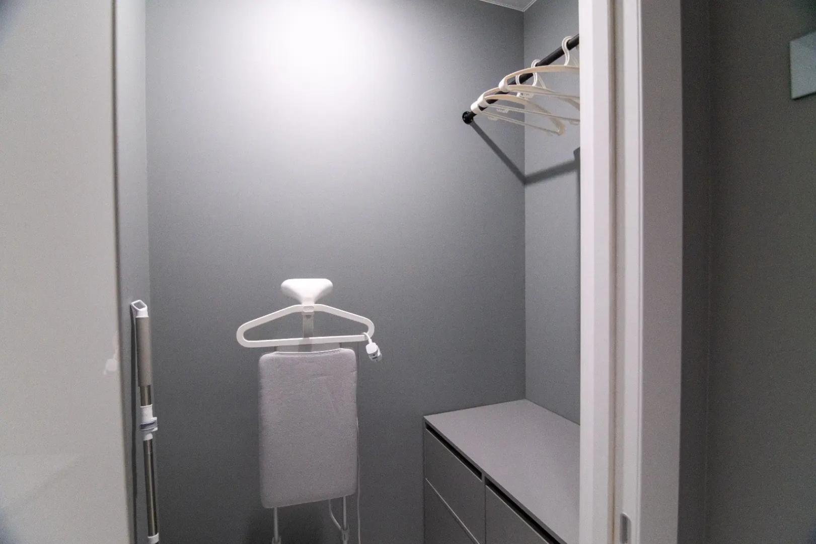 Апартаменты Hedonism Aparts со Стильным Ремонтом в Тихом Районе