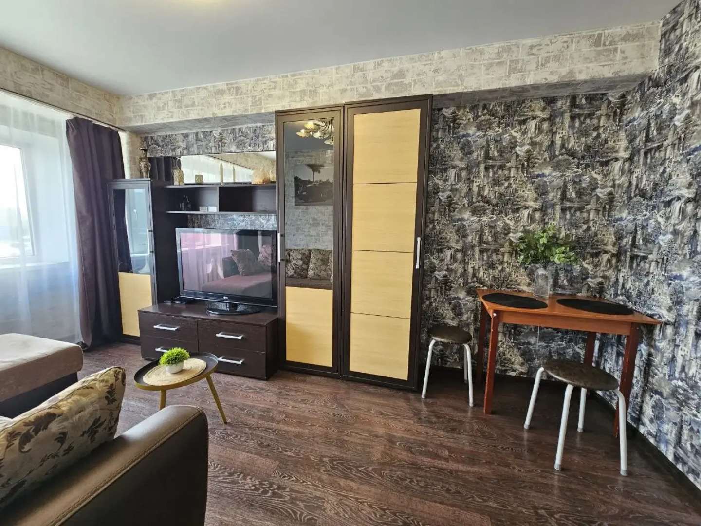 Двухкомнатные апартаменты WELCOME HOME Aparts & Tours 49/1