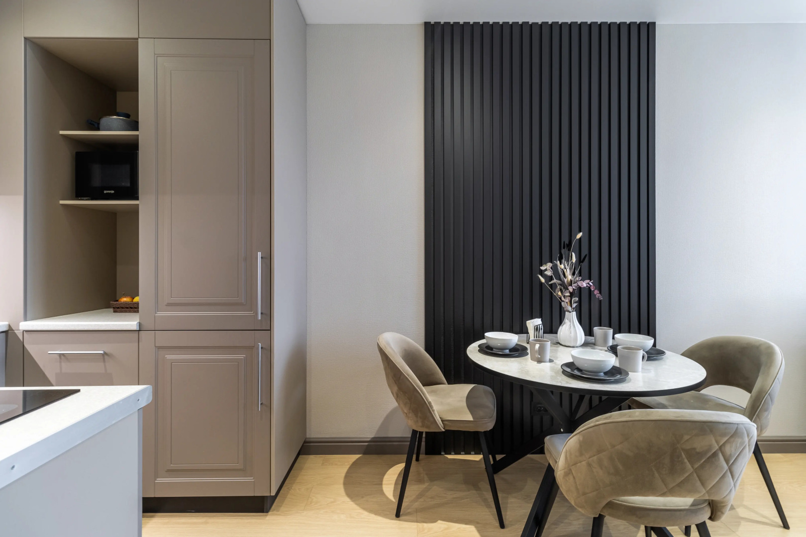 Апартаменты Авторские. Живите в законченном произведение!