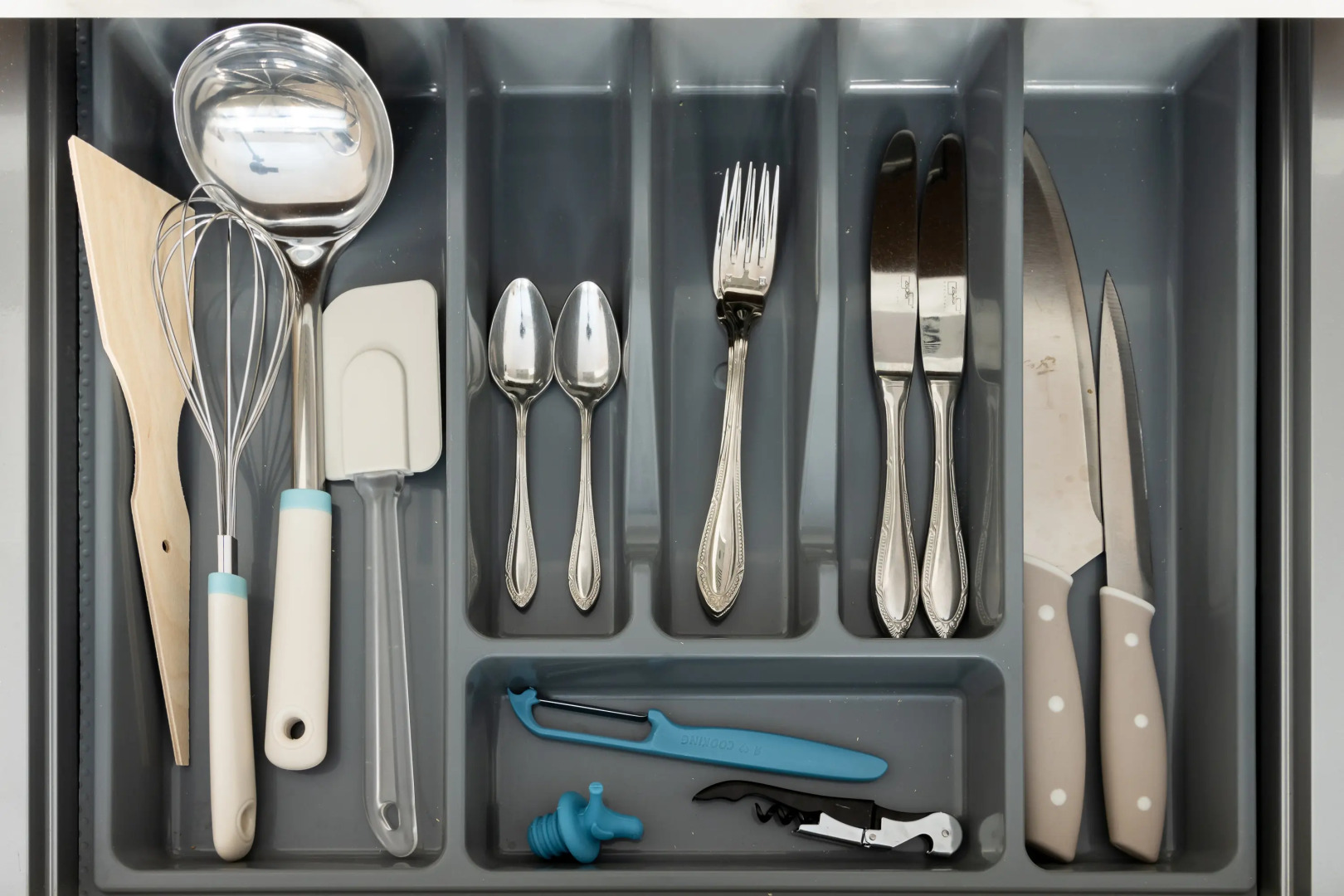 Апартаменты Beige apartment in a historic building in the city center