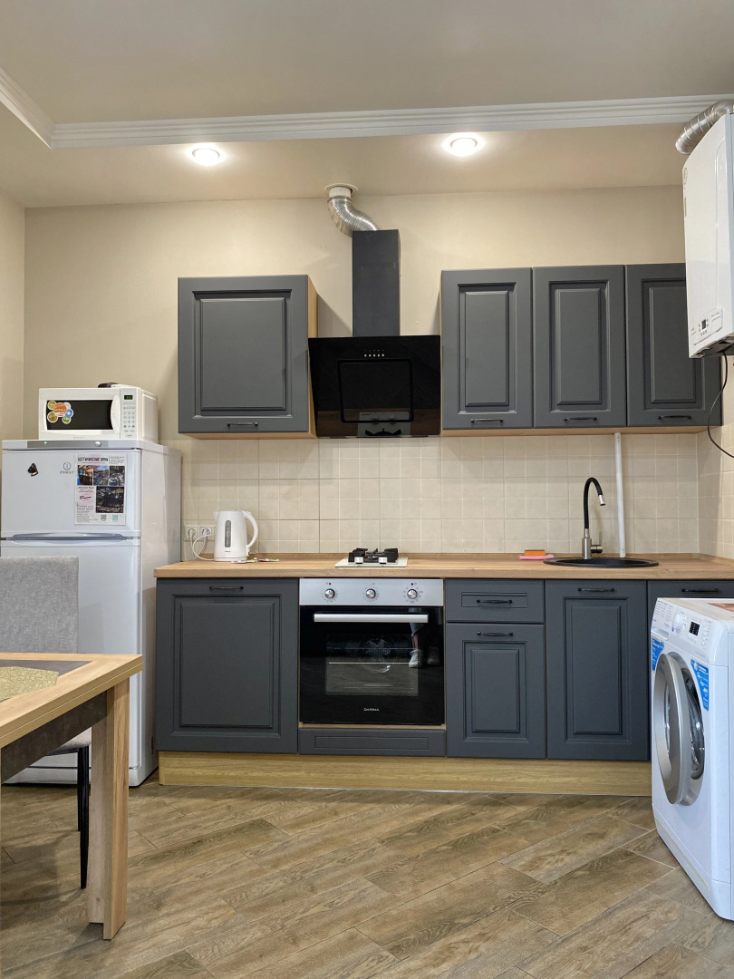 Апартаменты с Балконом у Подножия Хребта Аибга