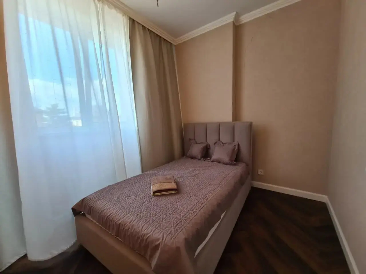 Апартаменты Кино в ЖК 5 звезд