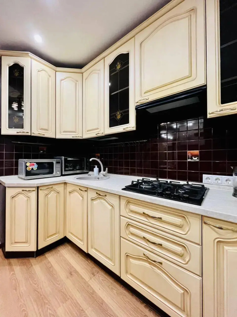 Квартира Уютная 3-х комнатная у метро Академическая