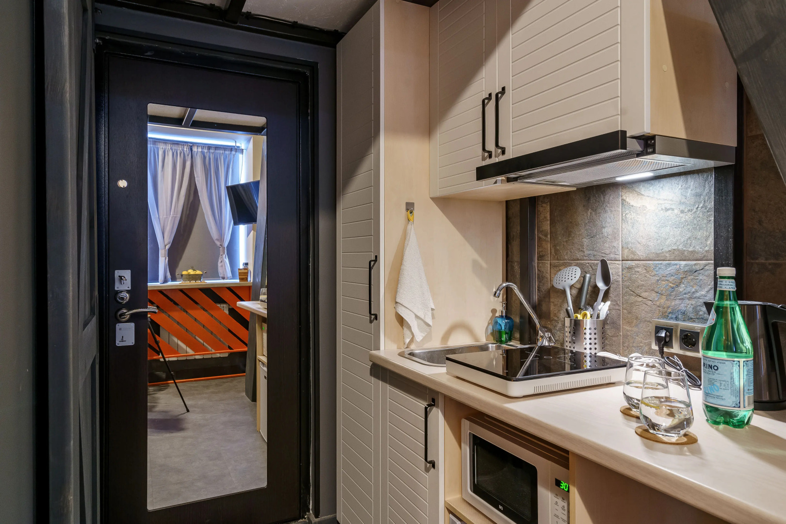 Апартаменты Alpine Urban Garden 5