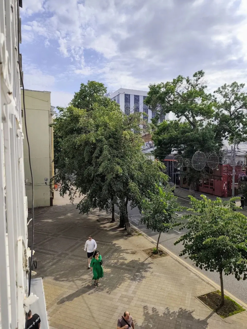 Квартира в центре Краснодара с бесплатной парковкой