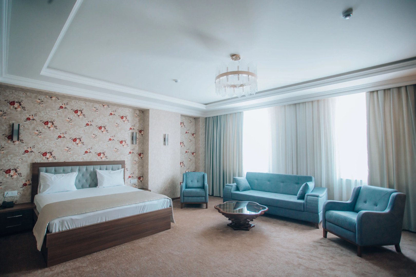 Отель Royal Sapphire