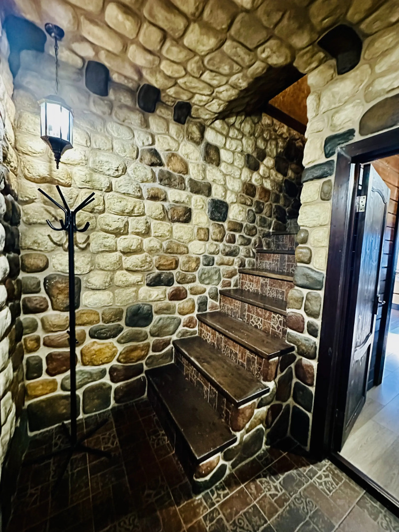 Квартира на Аланской, 25 "Пентхаус"