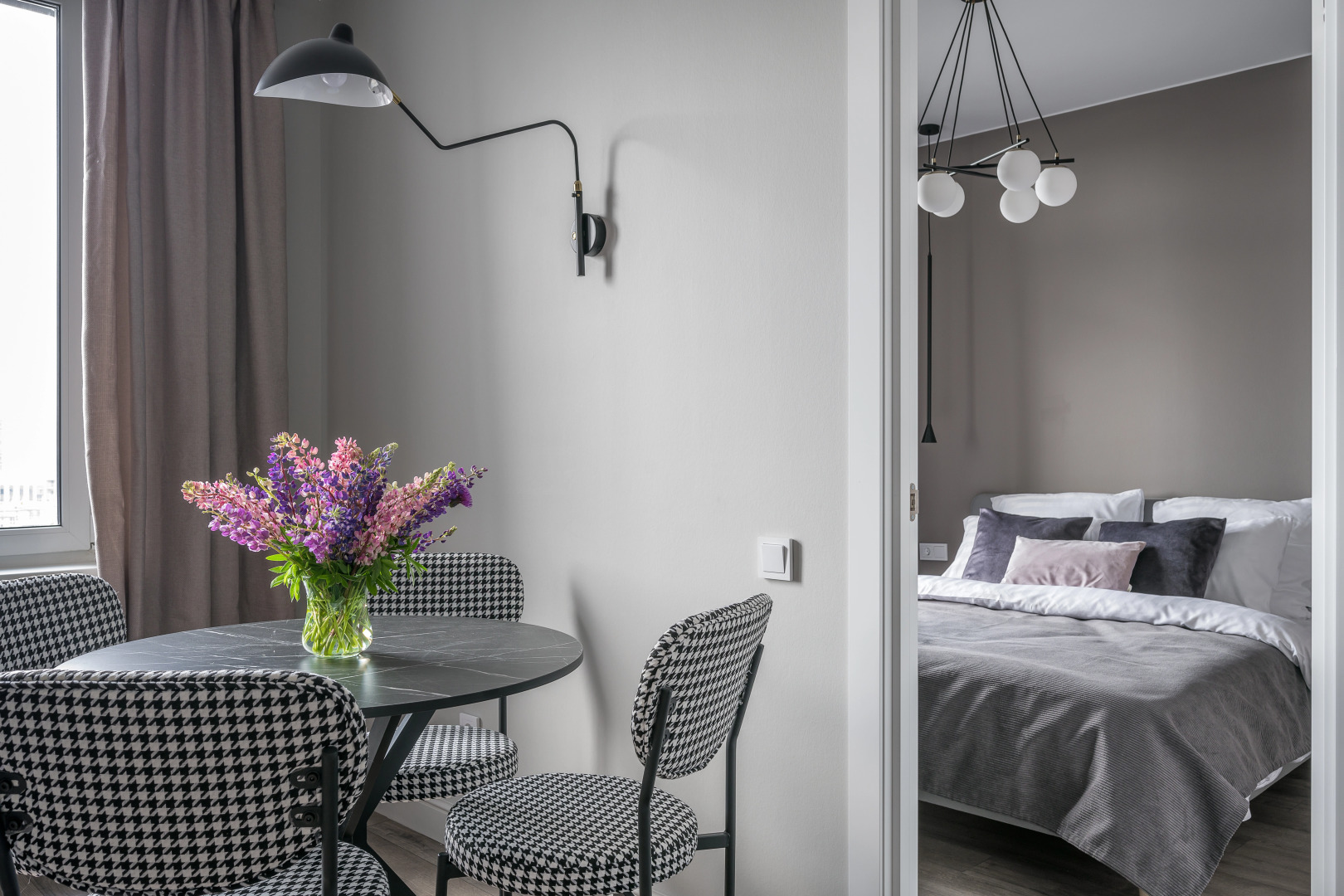 Квартира Евродвушка Silver Pleasure