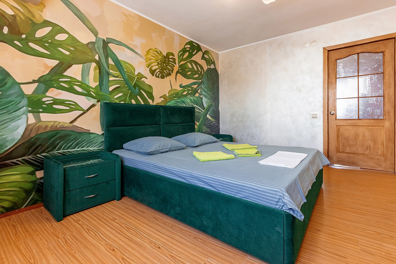 Апартаменты на Айвазовского