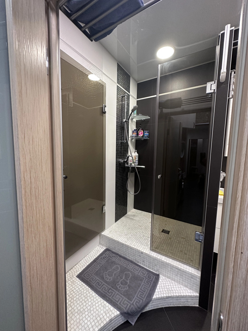 Квартира 3-комнатная  премиум-класса в центре у метро