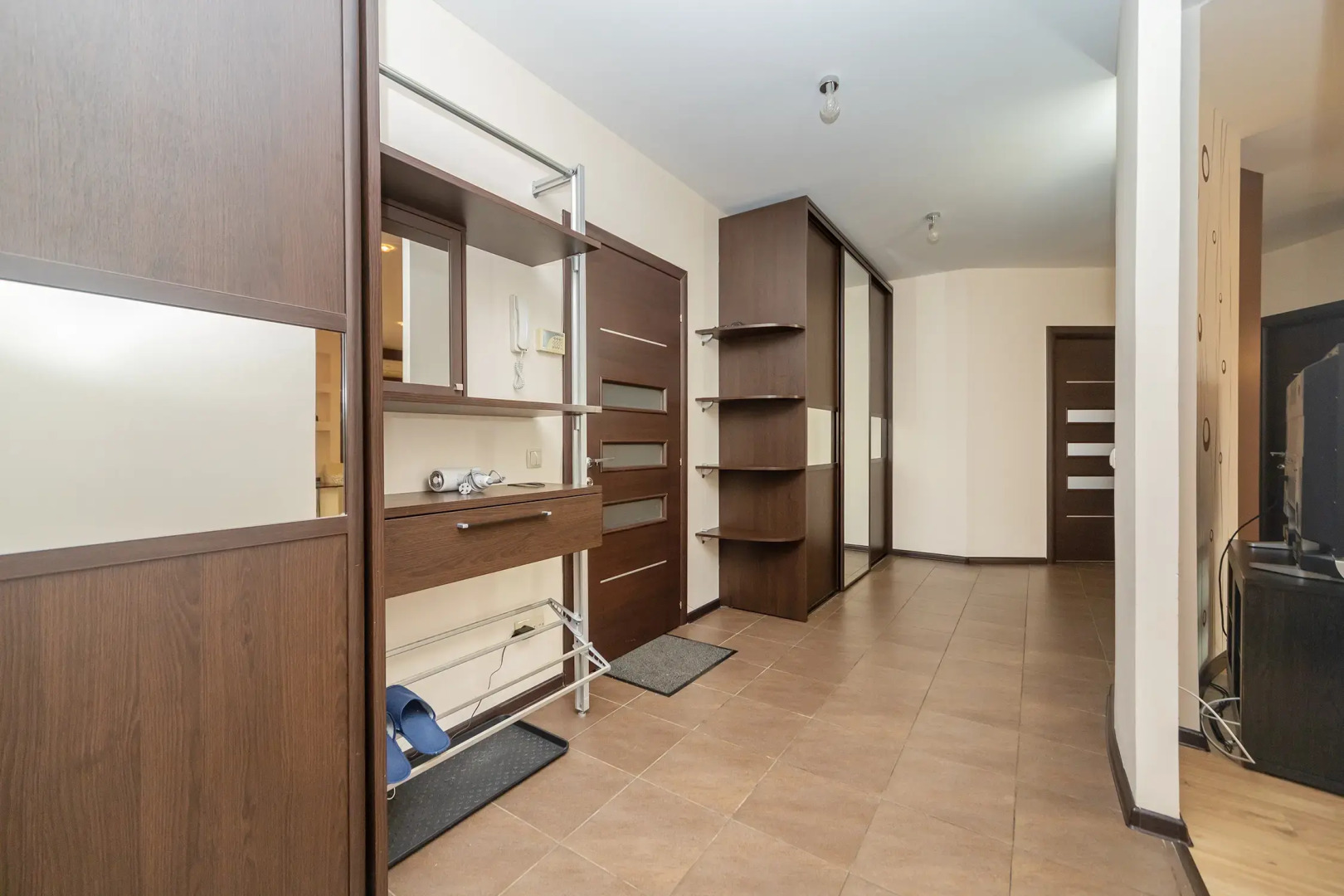 Квартира Большая Уютная Квартира в Центре Перми