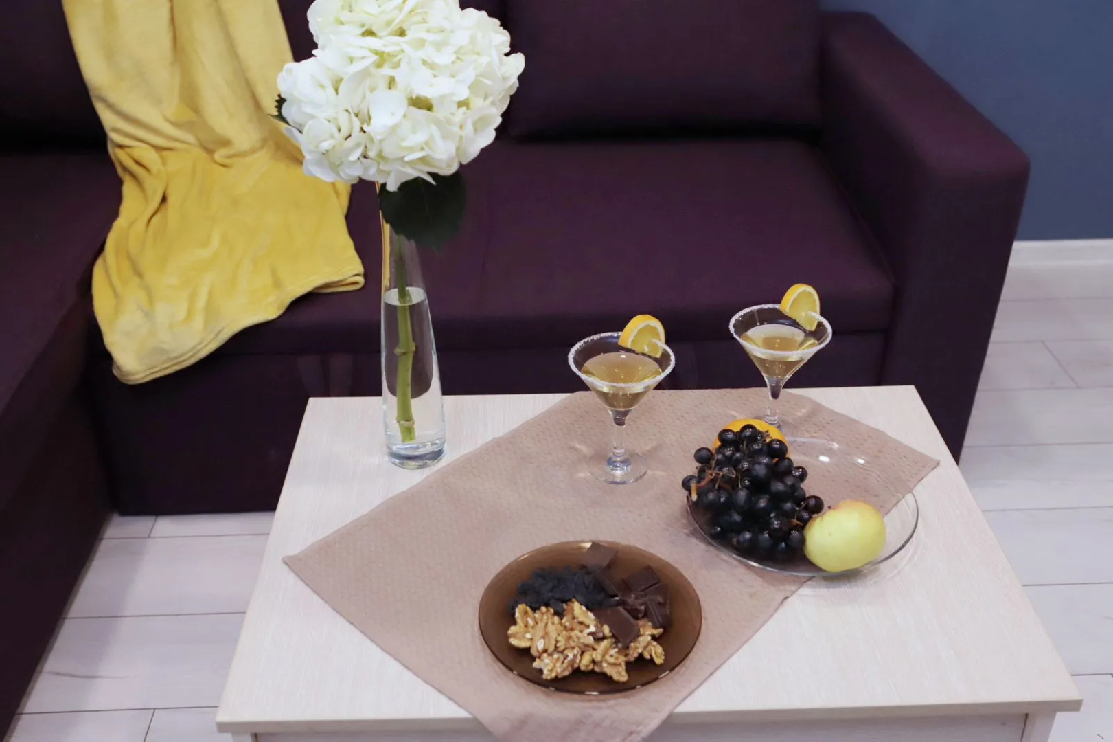 Апартаменты евро-двухкомнатные мкр Пронина к 5