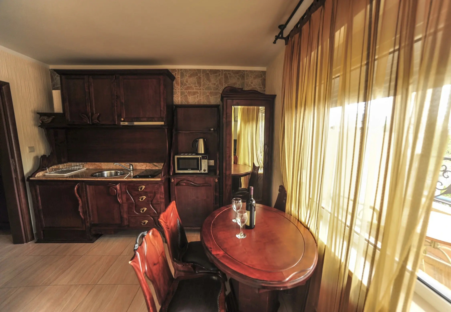 Апарт-Отель Villa Dolphin