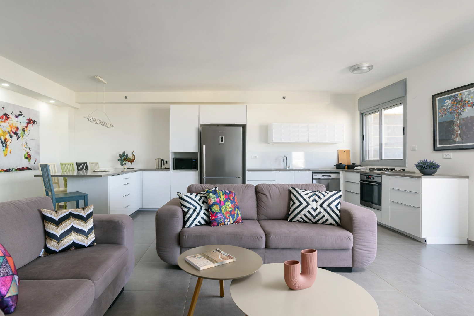 Апартаменты Deluxe & Terrace with City Overview by FeelHome