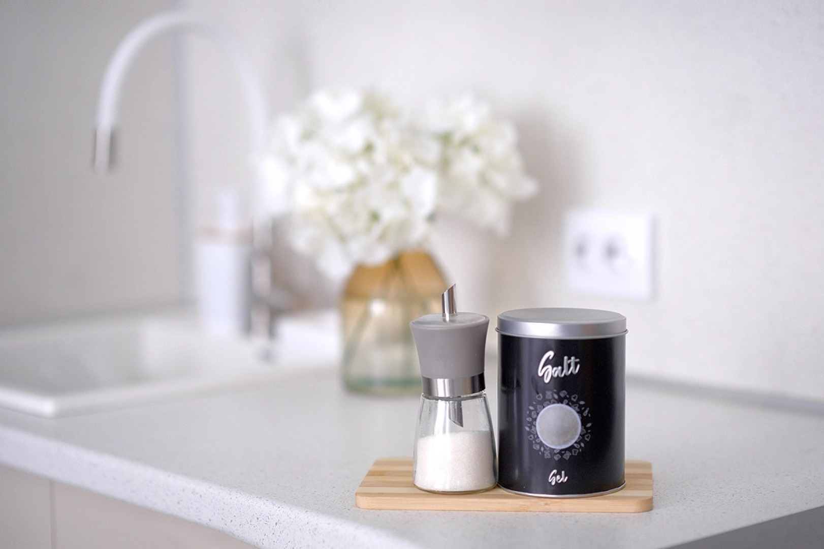 Апартаменты Светлановский проспект 8