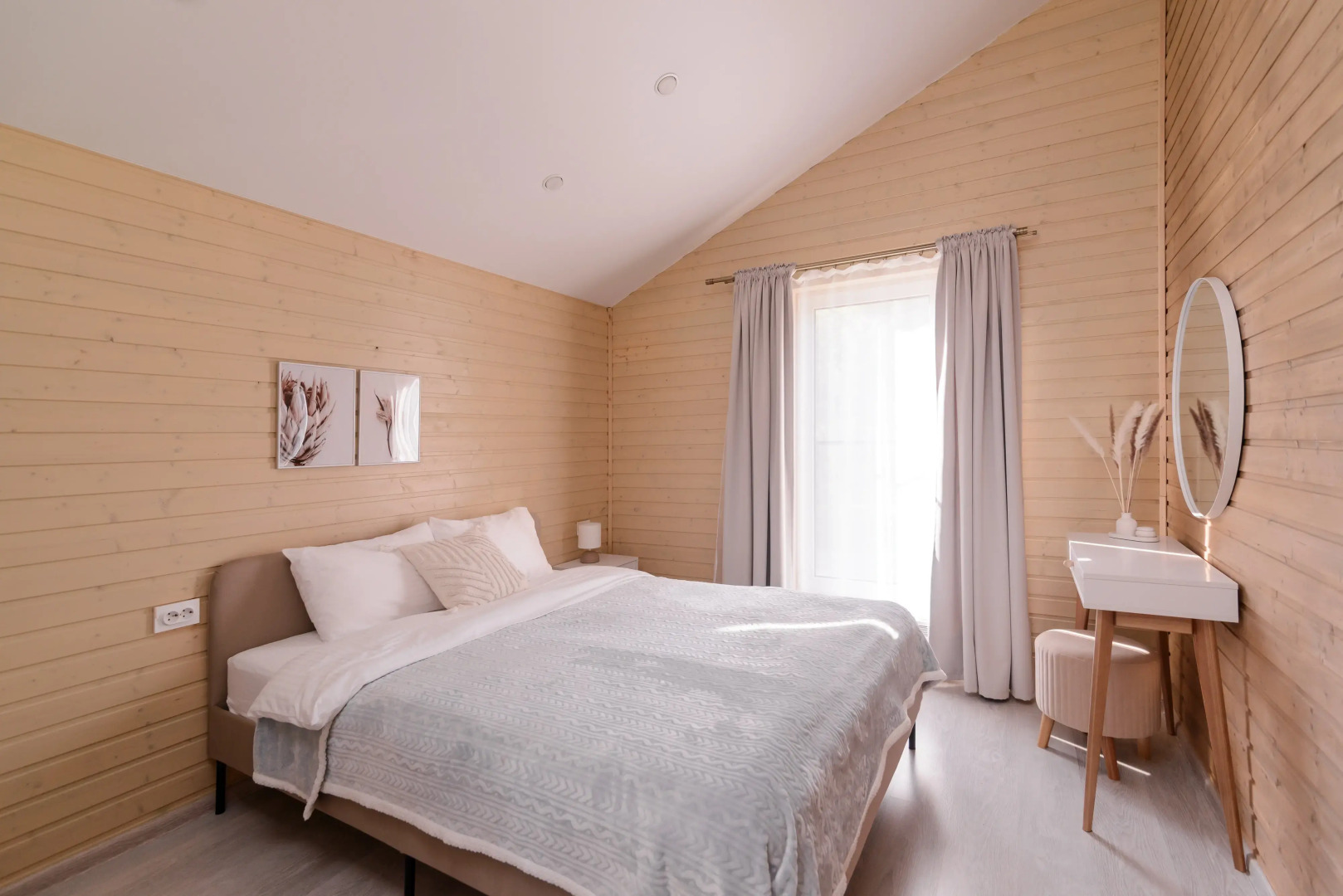 Частный дом Simple Lfe Home 192