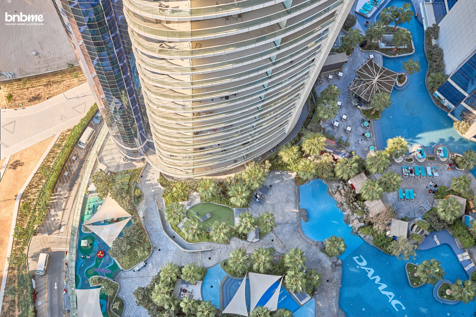 Апартаменты Bnbme Damac Towers Paramount 3 Bdr