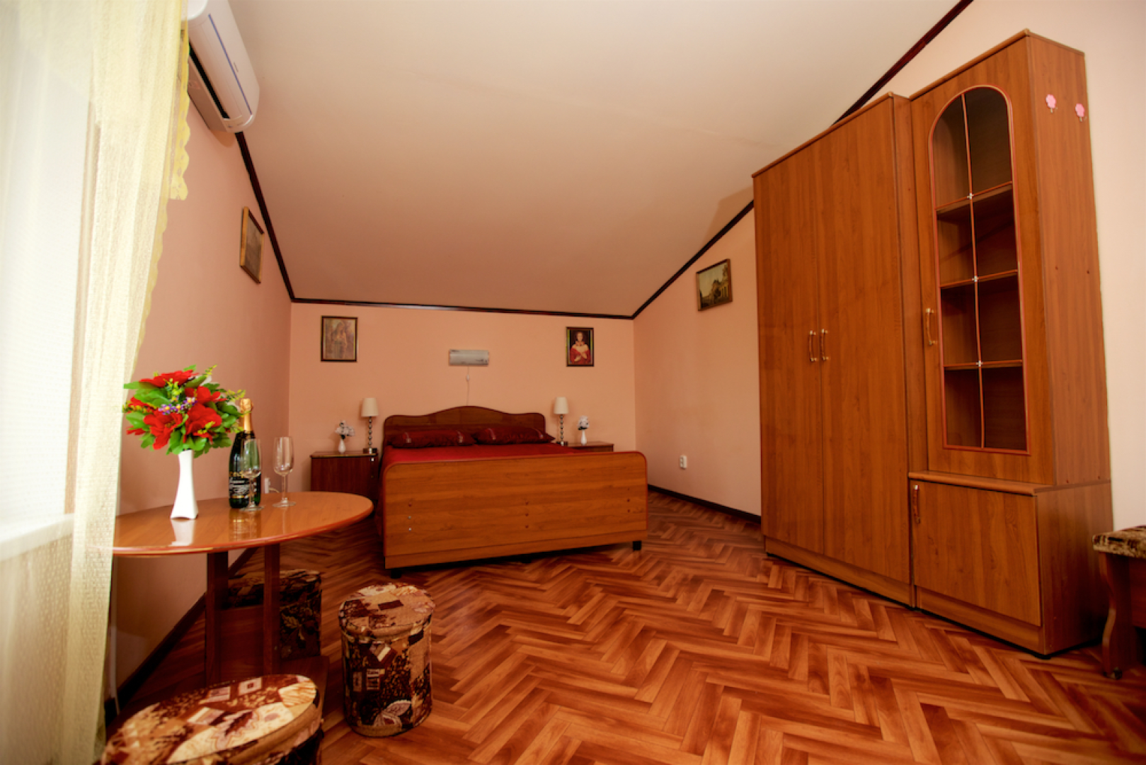 Отель Виктория