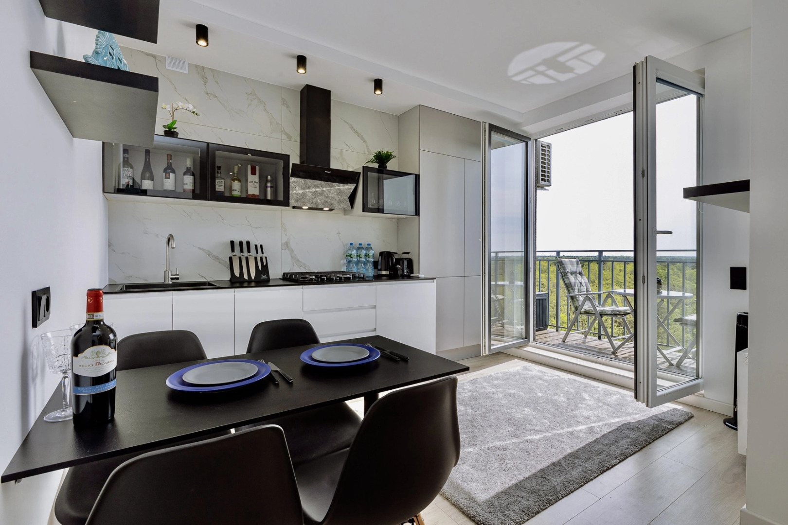 Апартаменты Форест Ривьера