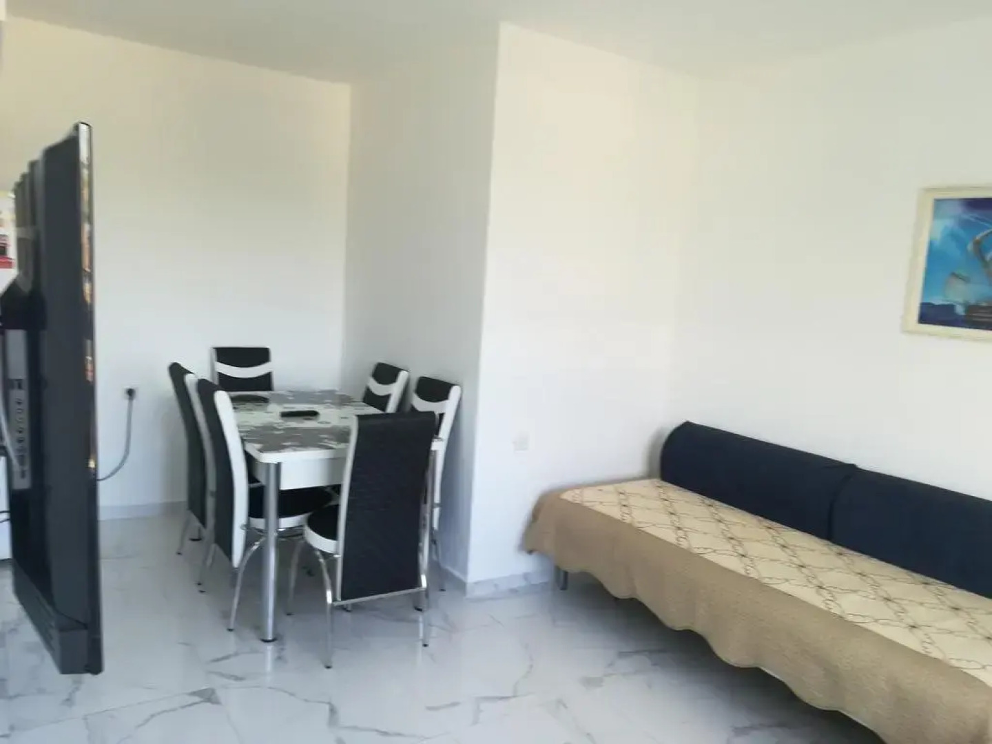 Апартаменты By The Lake