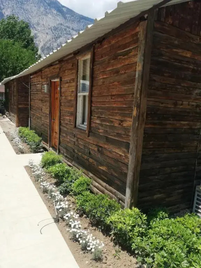 Отель Lime Tree Houses