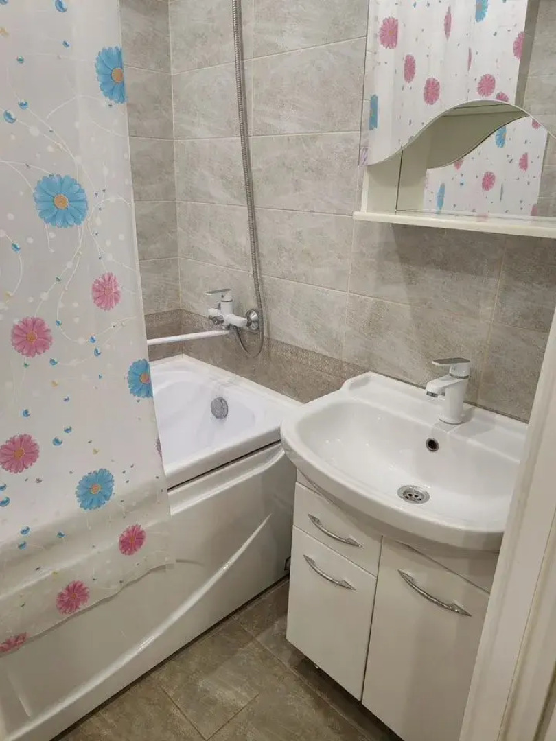 Квартира на бульваре 65 лет Победы