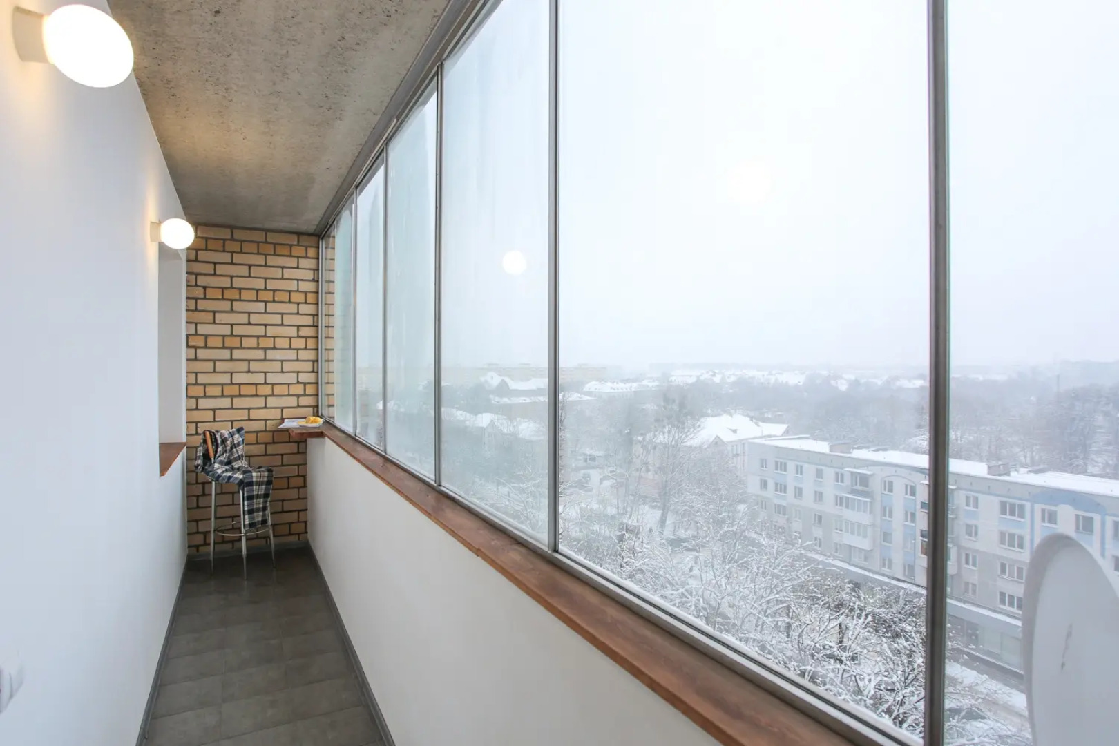 Квартира Apartic на набережной озера