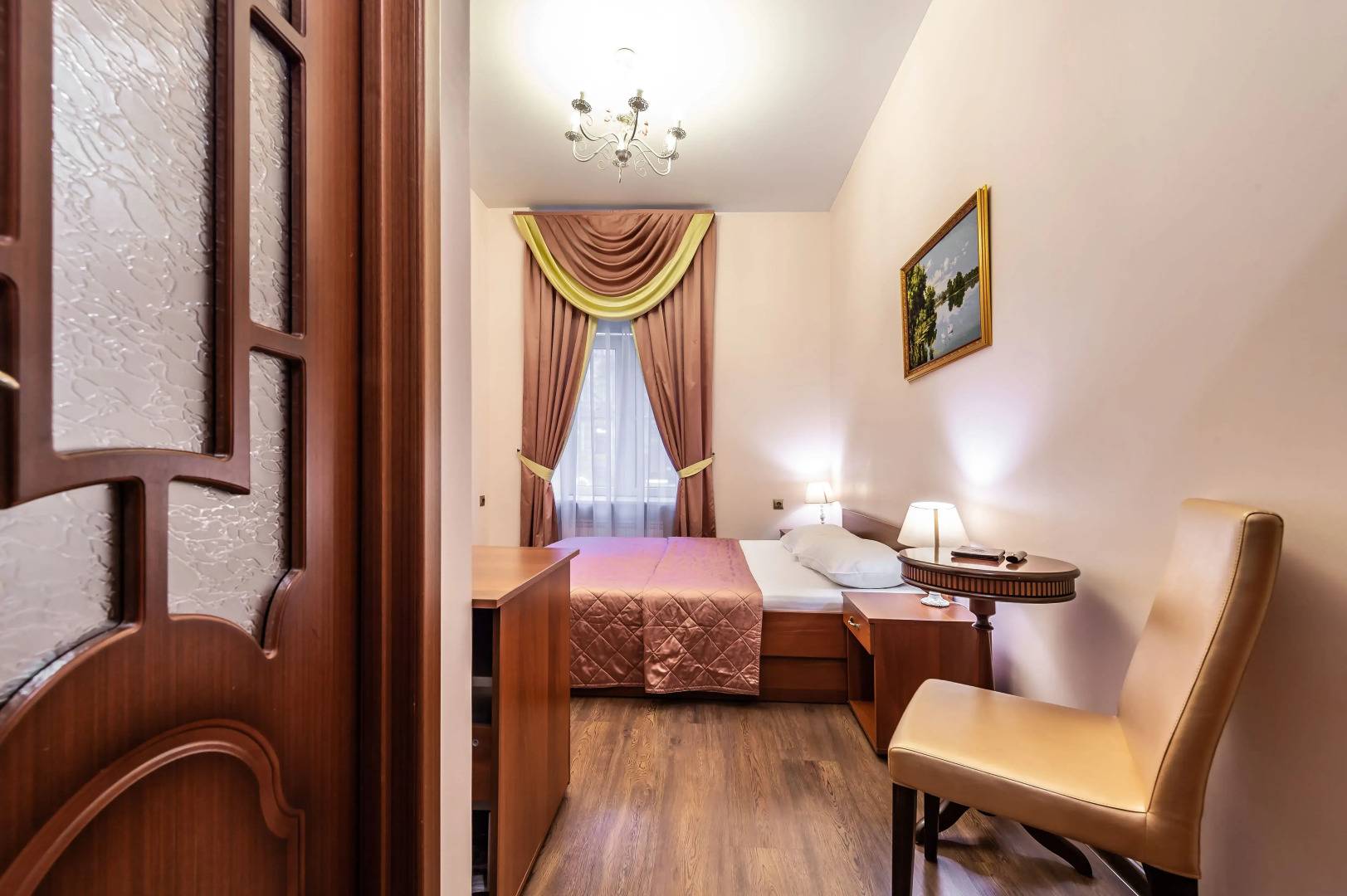 Отель Времена Года