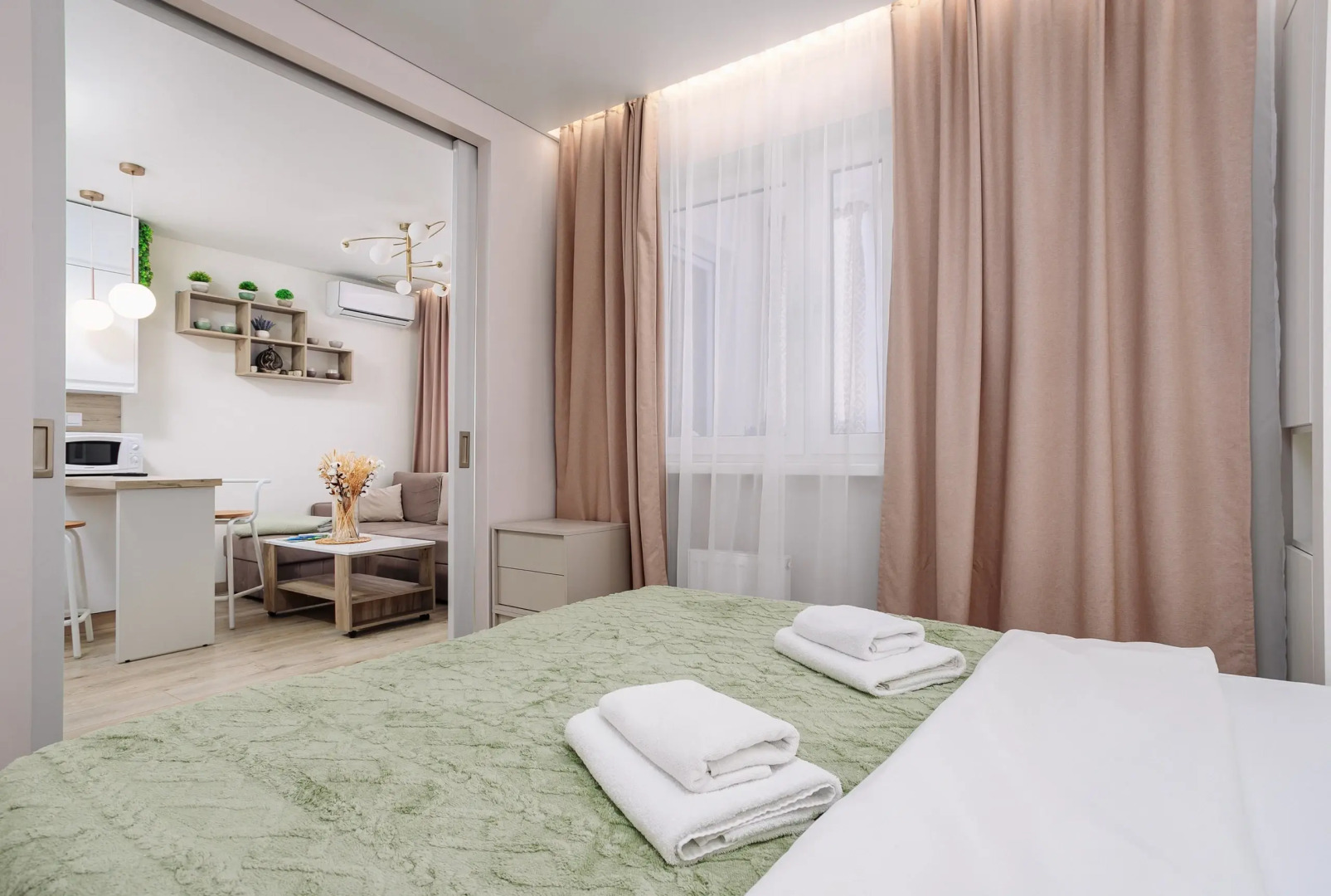 Апартаменты 107 Море Апартаментов в ЖК Фрукты