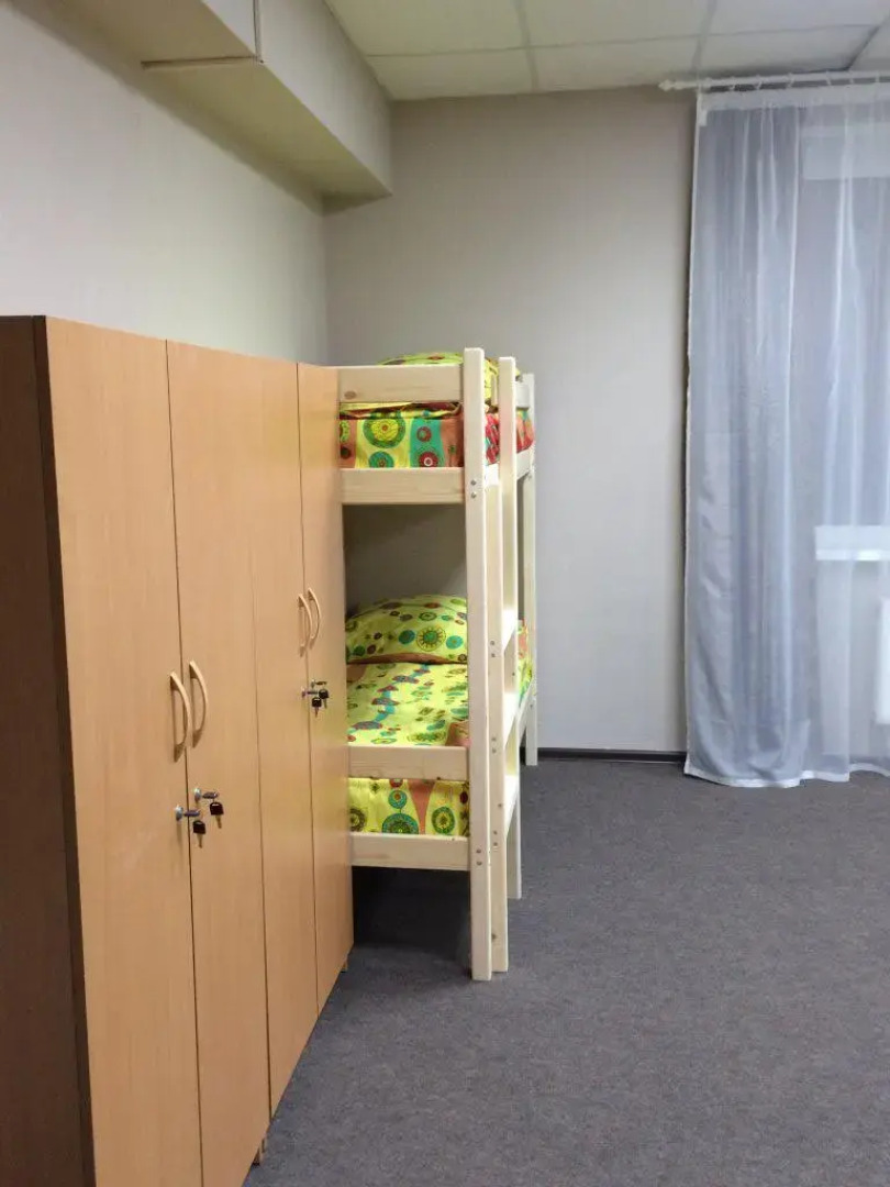 Хостел Happy House на Холмогорова