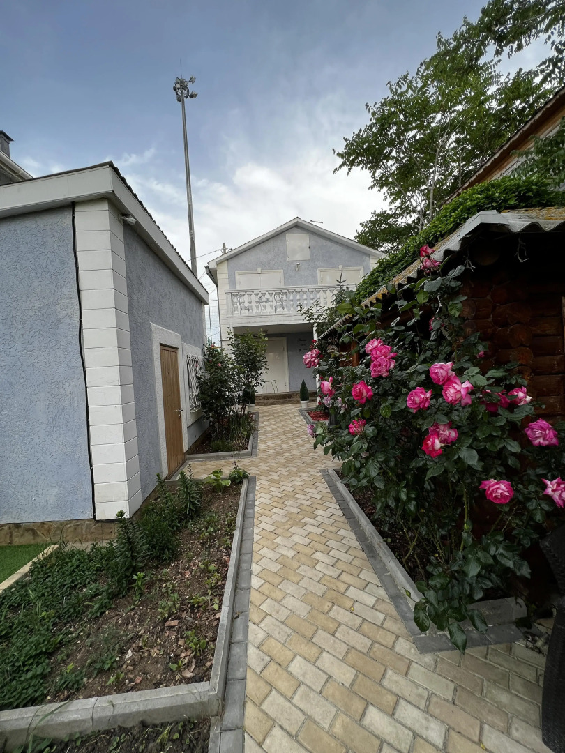 Rajskij Ugolok Guest House